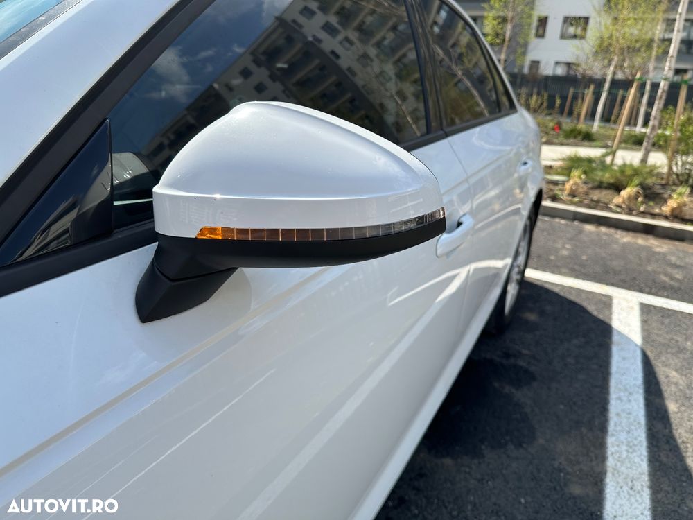 Audi A4 2.0 TDI S tronic Design - 7