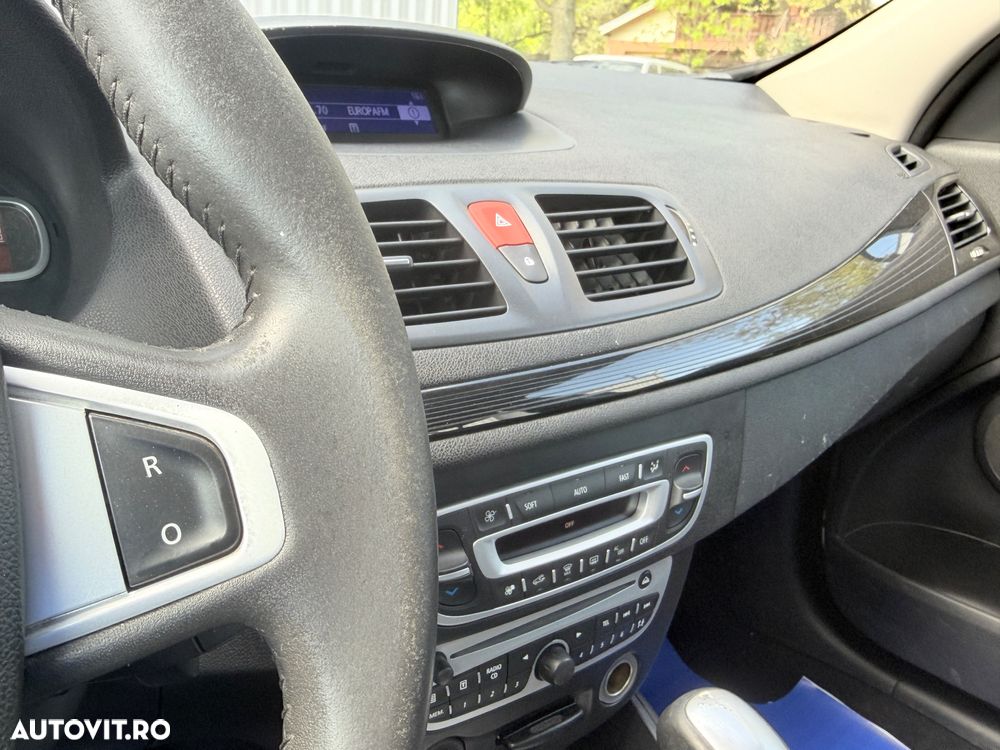 Renault Megane 1.5 dCi EDC Olympic - 20