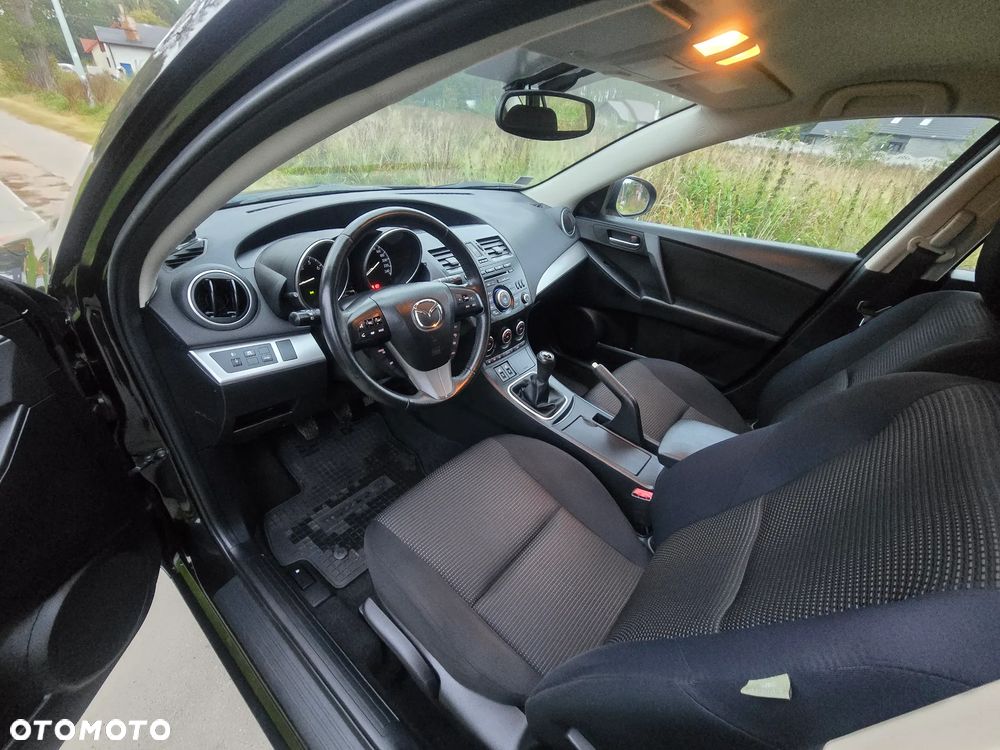 Mazda 3 - 16