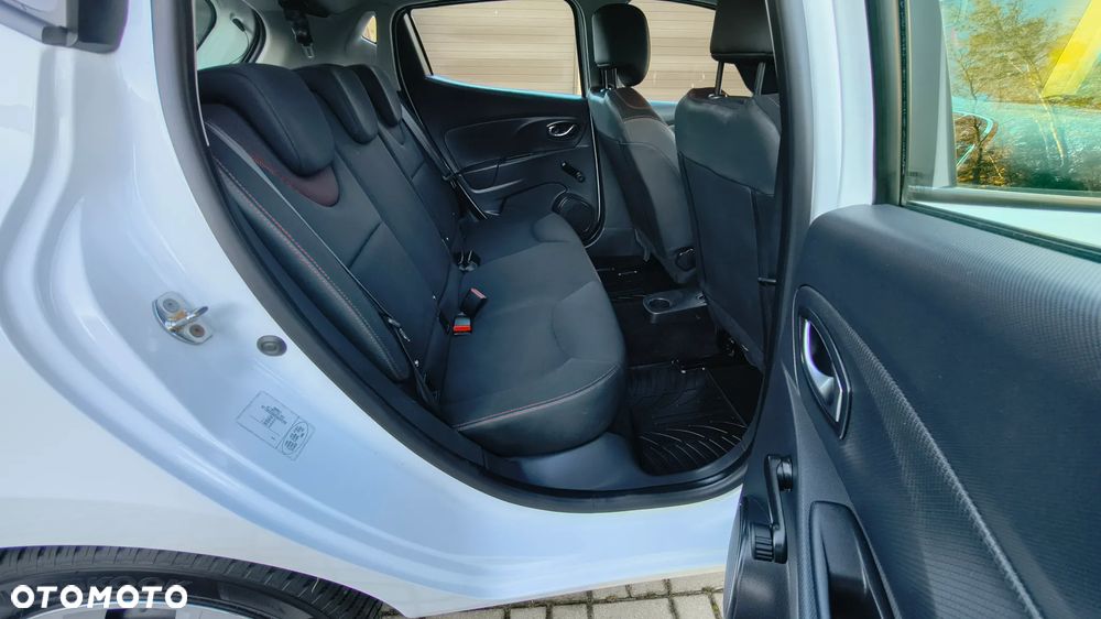 Renault Clio - 29