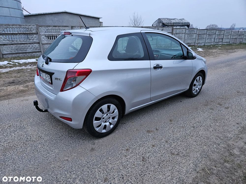 Toyota Yaris 1.0 VVT-i Life - 3