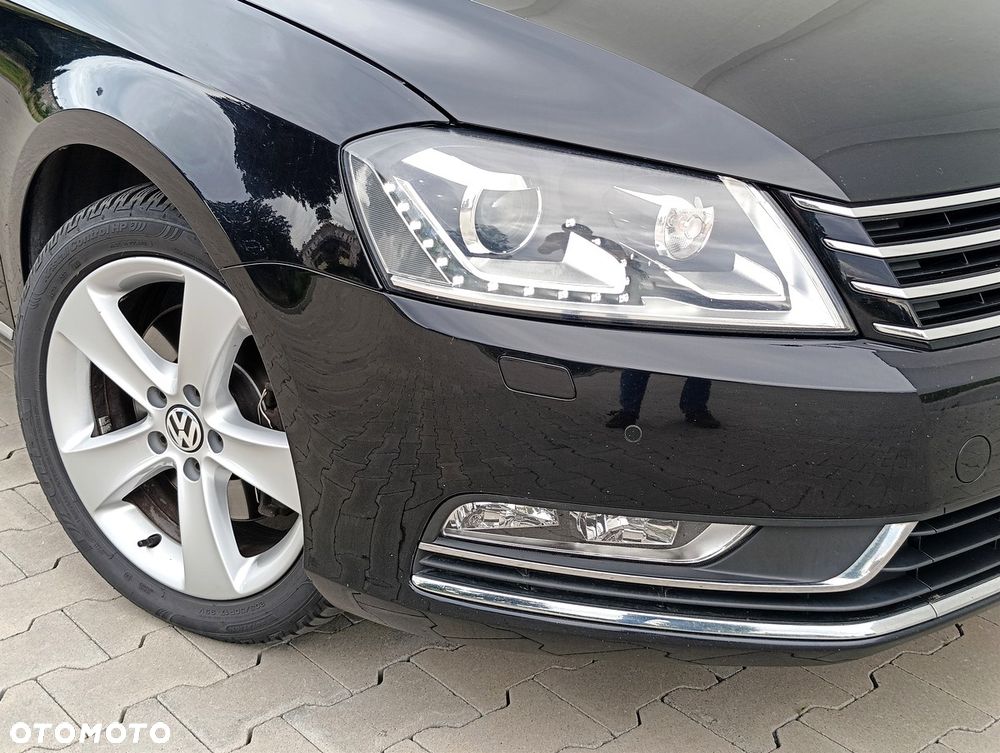 Volkswagen Passat 2.0 TDI DSG BlueMotion Technology Business Edition - 8