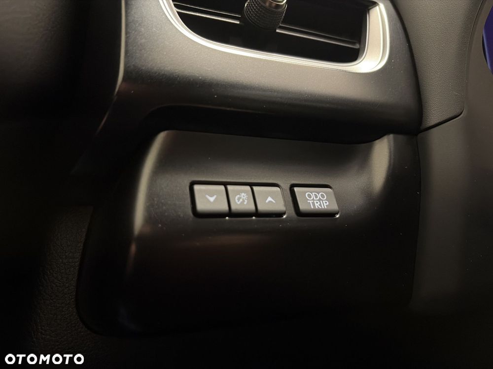 Lexus UX - 20