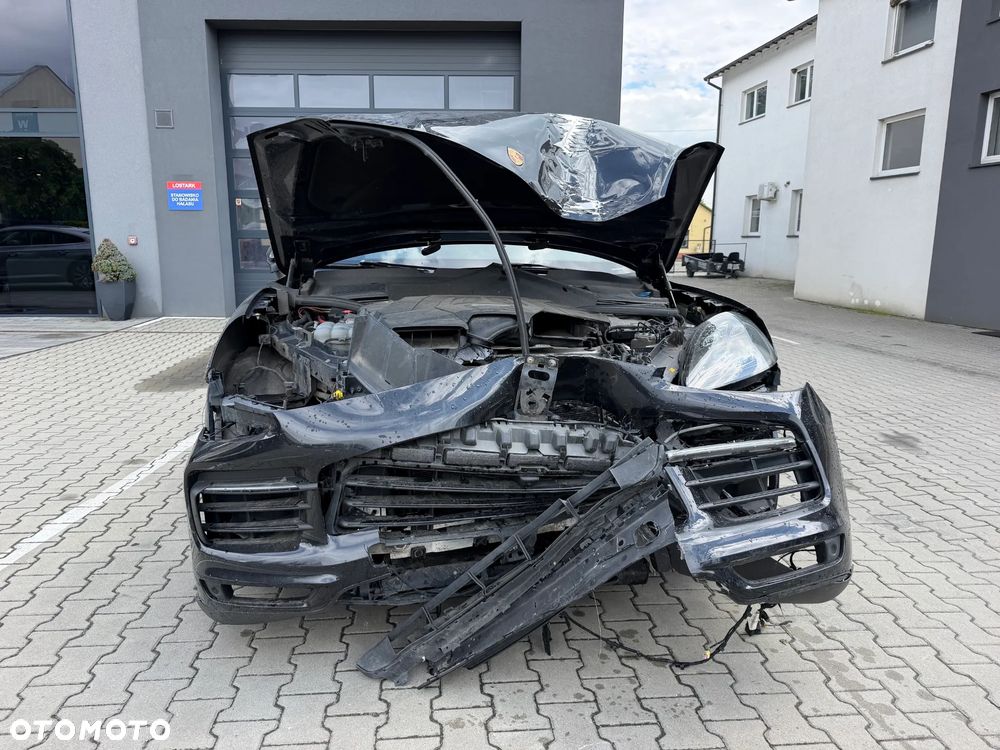 Porsche Cayenne Tiptronic S - 7