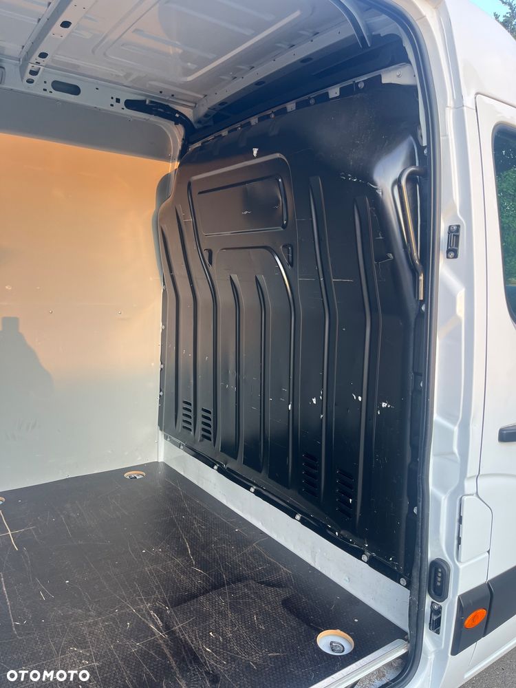 Renault Master - 11
