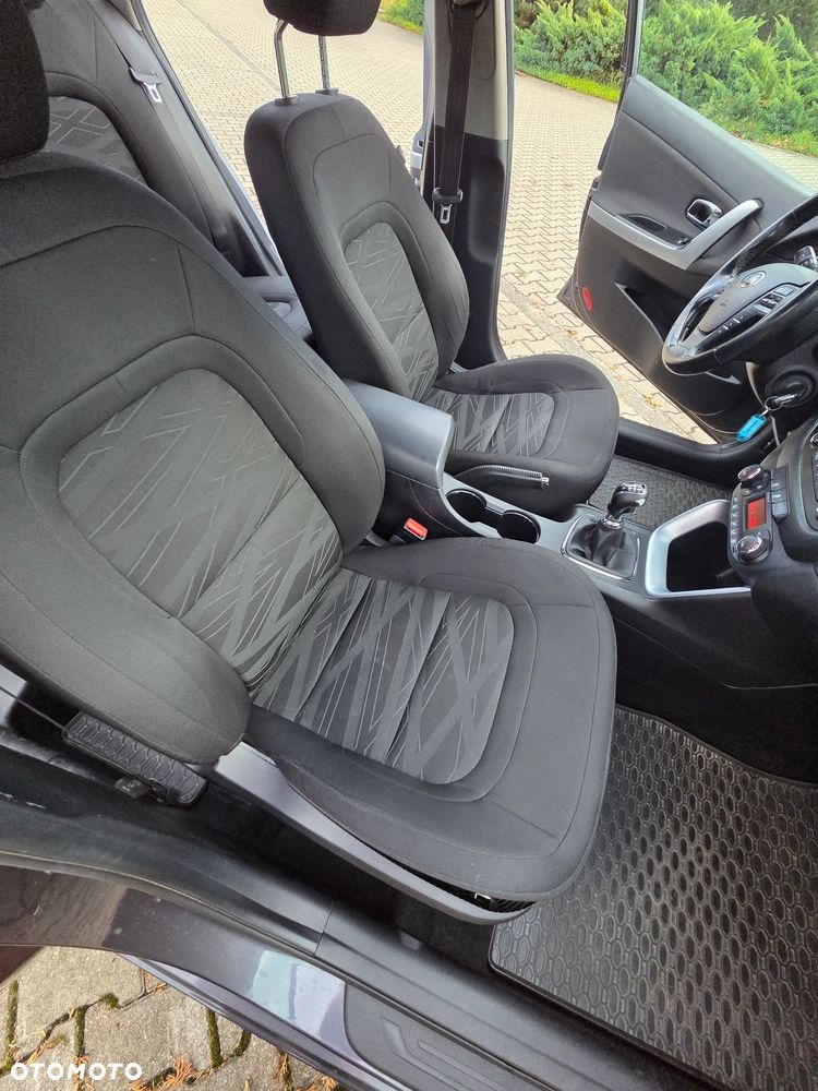 Kia Ceed - 22
