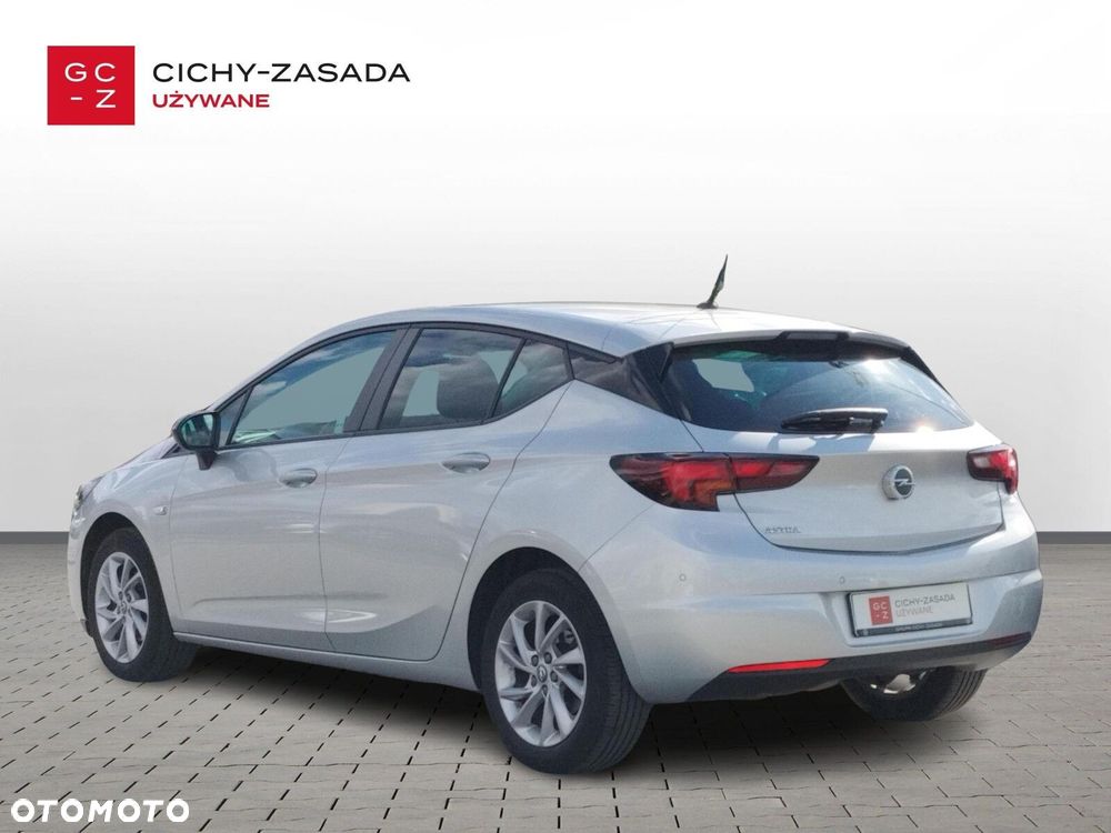Opel Astra - 3