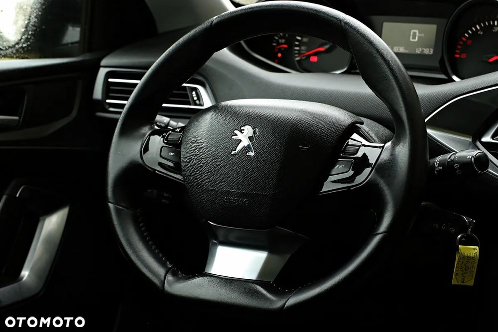 Peugeot 308 1.6 BlueHDi Business Line S&S - 36