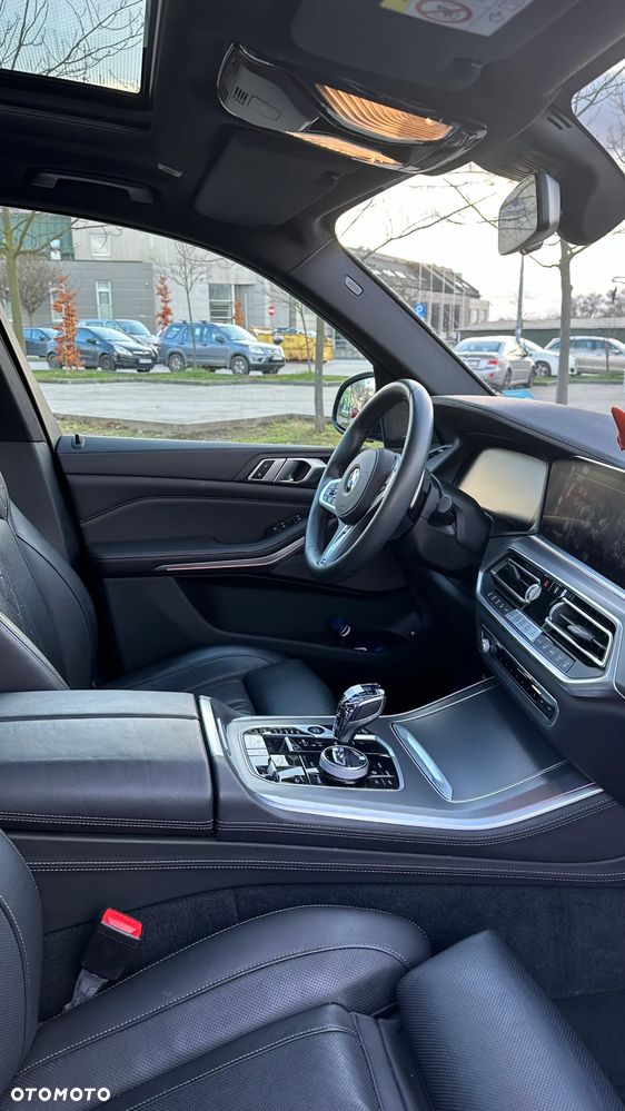 BMW X5 xDrive45e - 11