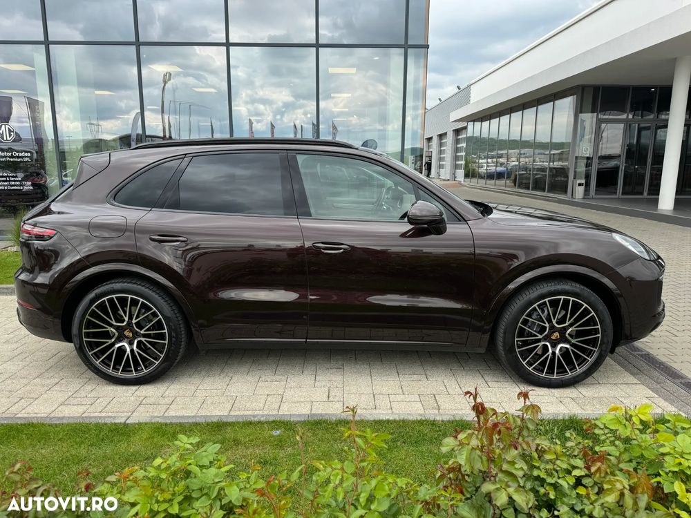 Porsche Cayenne Tiptronic S Platinum Edition - 8