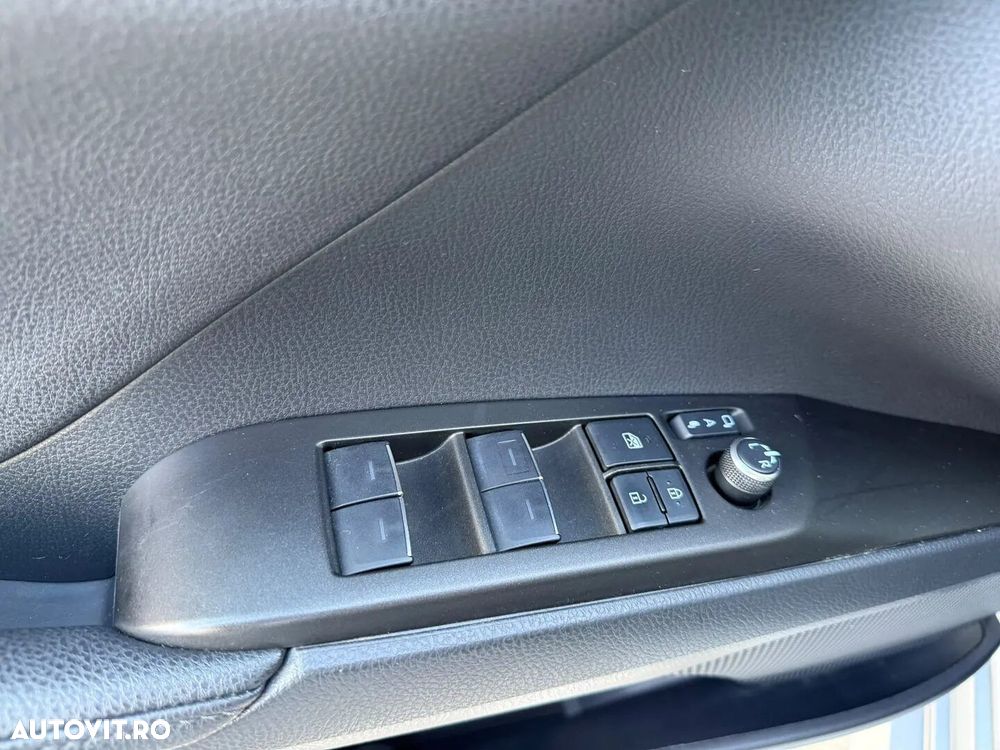 TOYOTA Camry 2022 — imagine 10