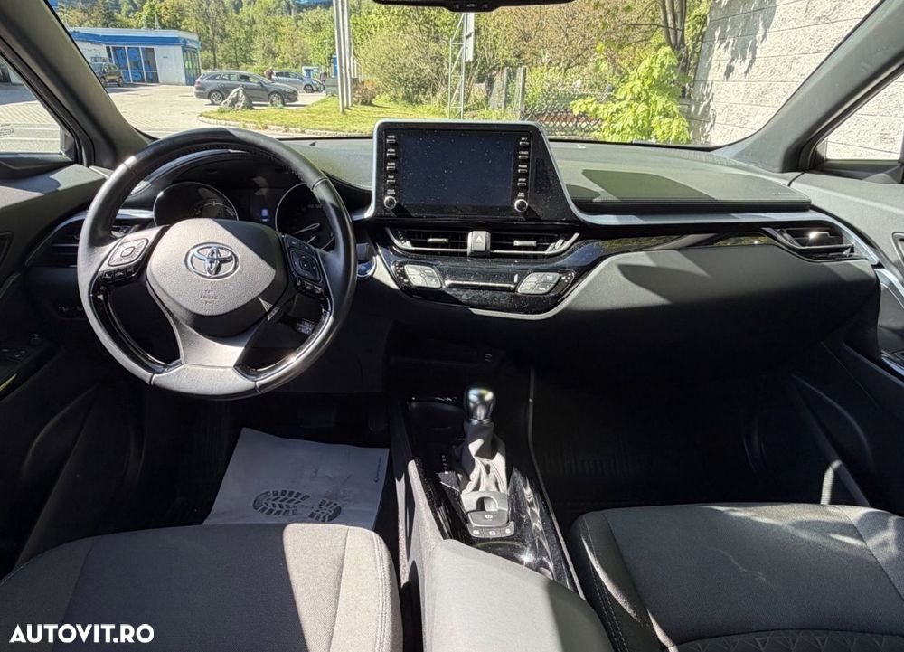 Toyota C-HR Style - 12