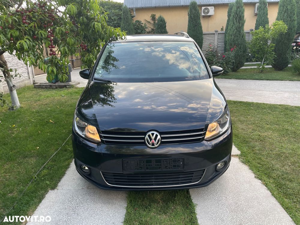 Volkswagen Touran - 16