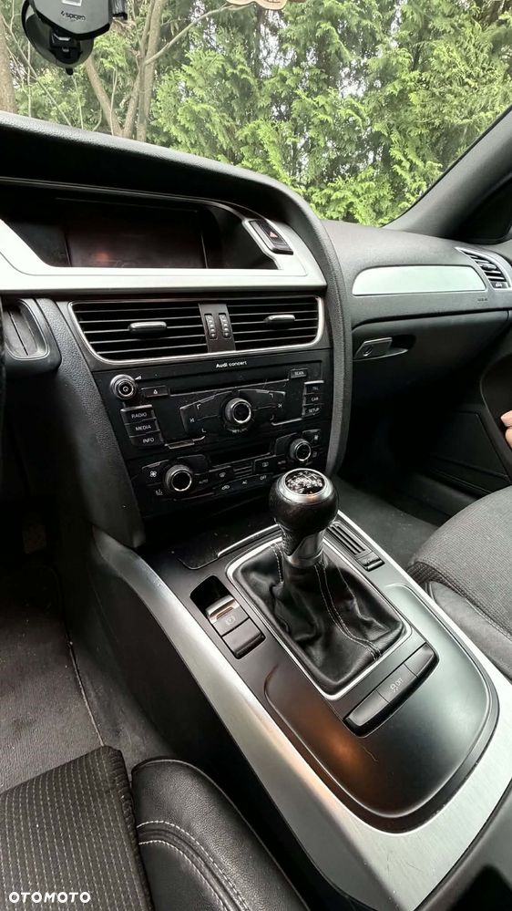 Audi A4 Avant 2.0 TDI DPF S line Sportpaket (plus) - 6
