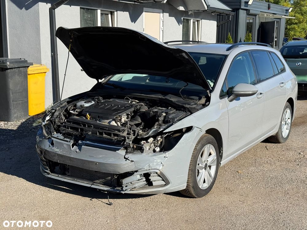 Volkswagen Golf Variant - 8