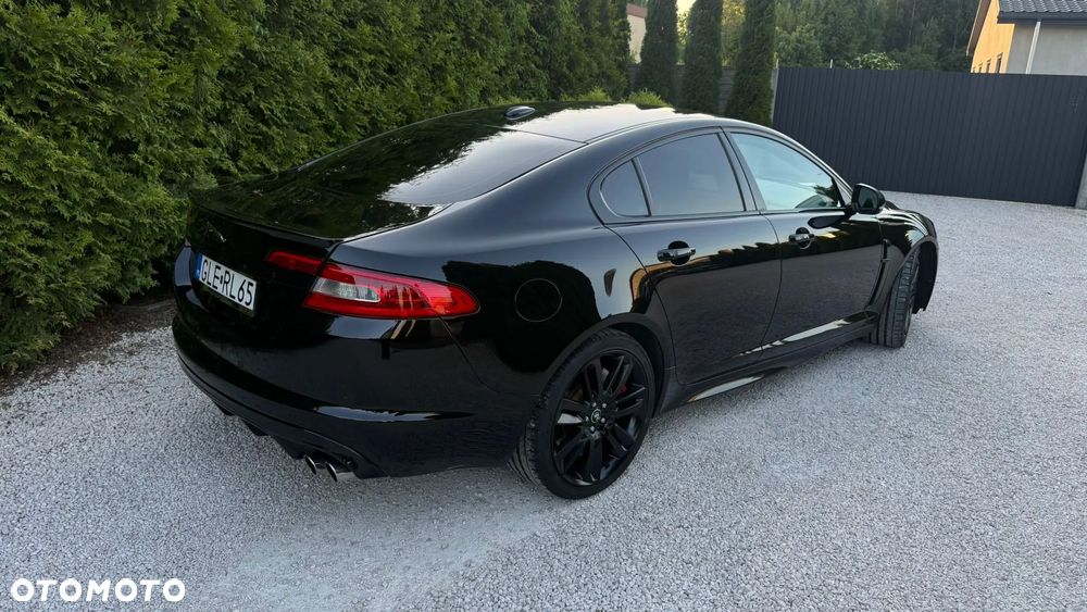 Jaguar XF - 1