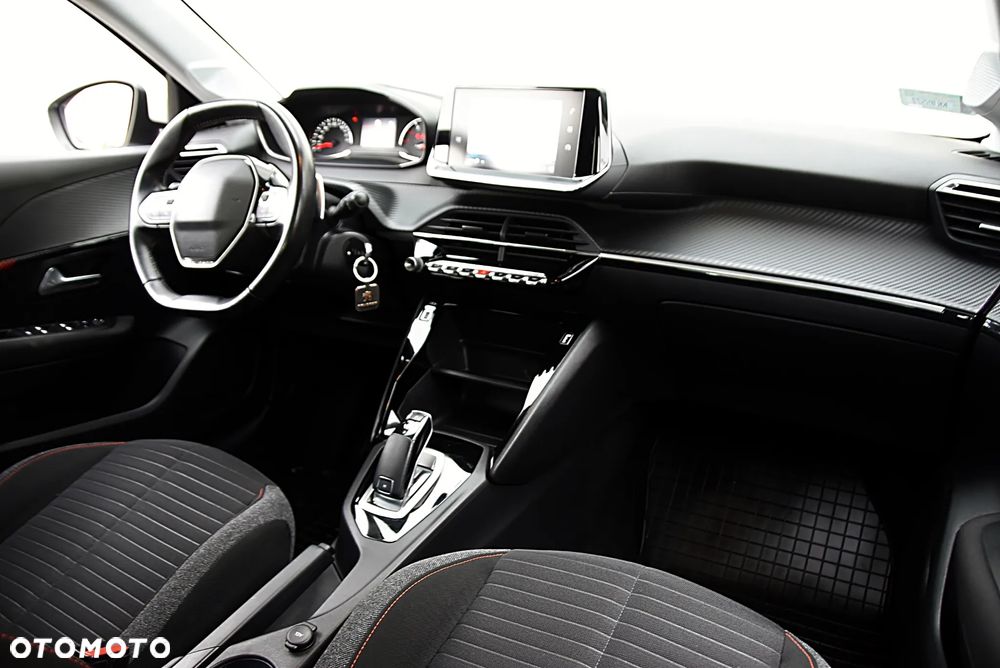 Peugeot 208 1.2 PureTech Allure Pack S&S EAT8 - 23