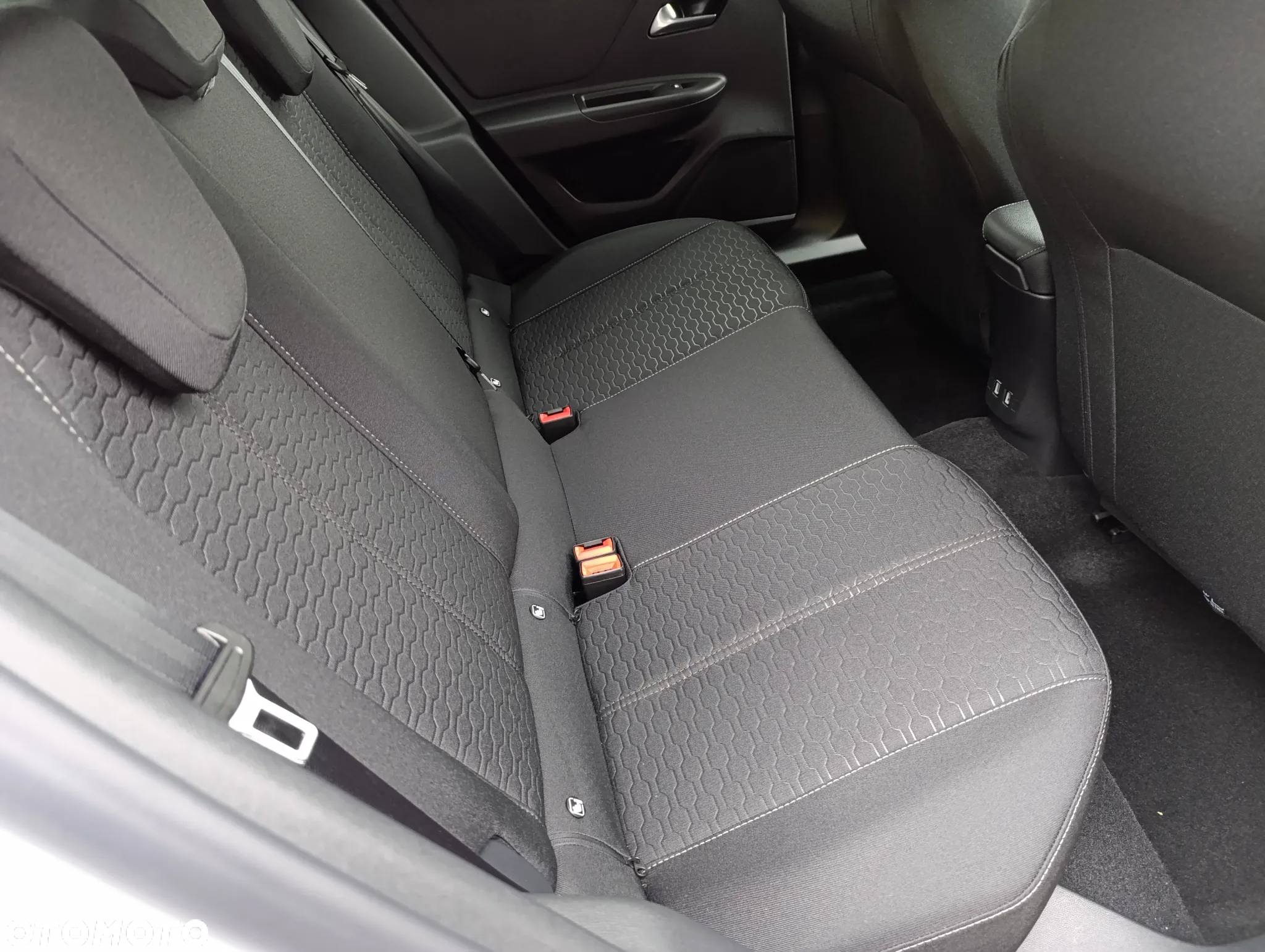 Opel Mokka 1.2 T Edition S&S - 8