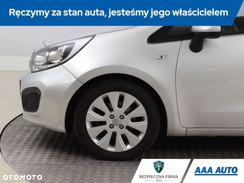 Kia Rio - 17