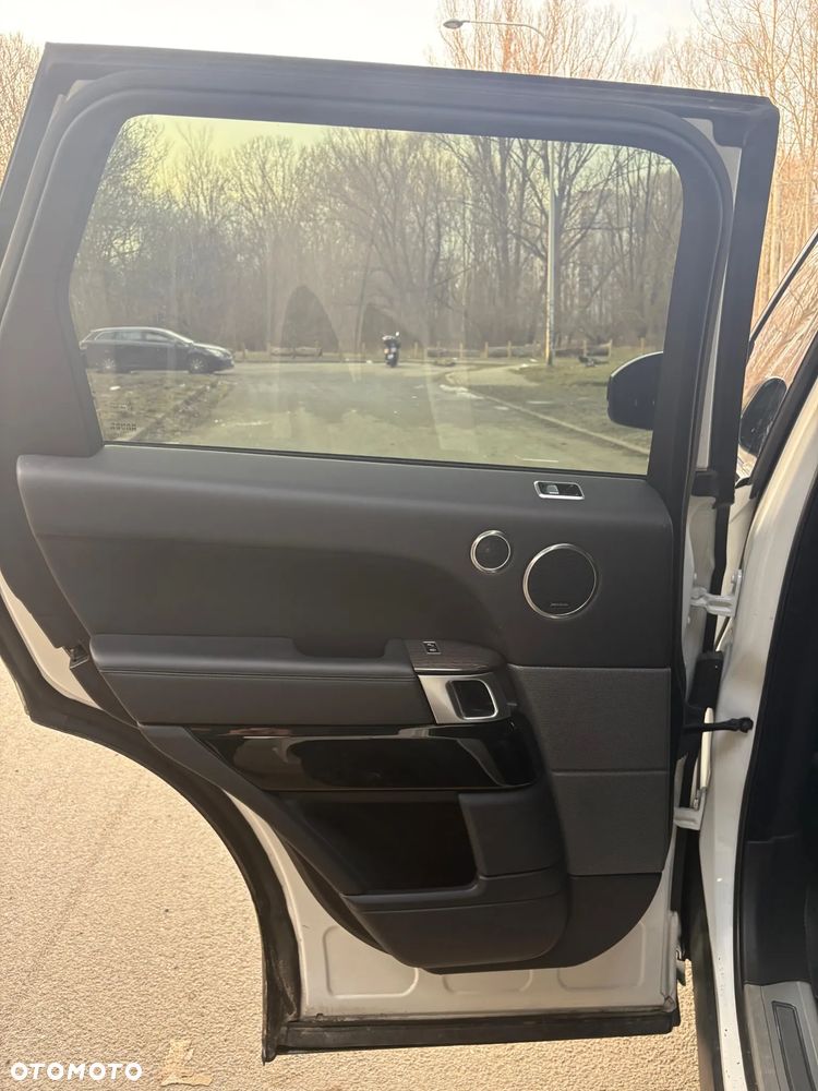 Land Rover Range Rover Sport - 17