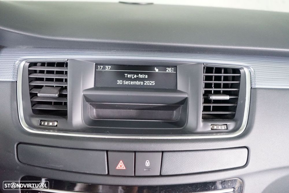 Peugeot 508 SW 1.6 e-HDi Allure 2-Tronic - 31