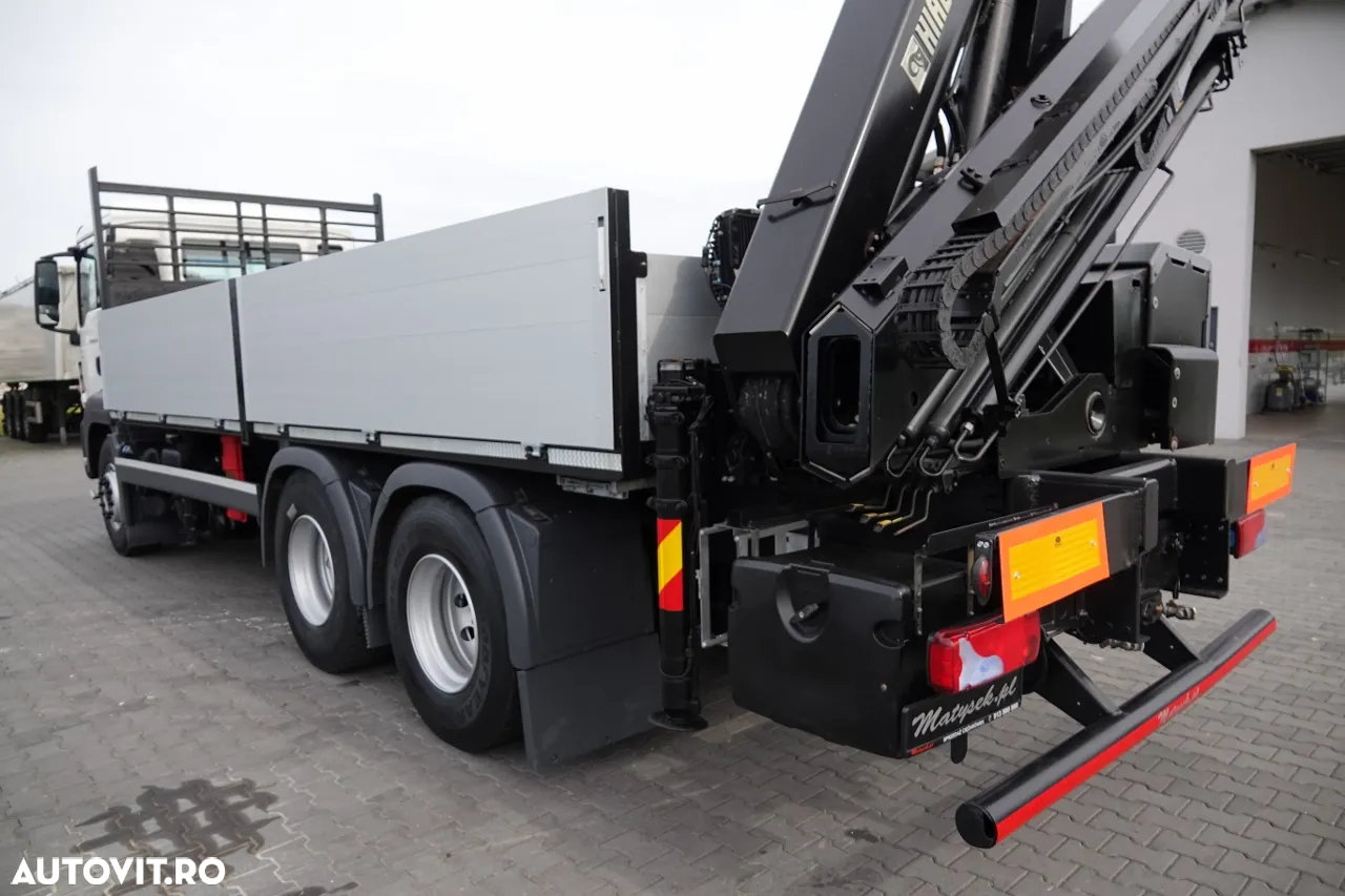 MAN TGS 26.320 / 6X4 / CAROSERIE 6.5 M + HDS HIAB 188 BS-3 / CAPACITATE MAXIMĂ DE RIDICARE: 4 900 KG / RADIOCOMANDĂ / ROTATOARE / EURO 6 - 13