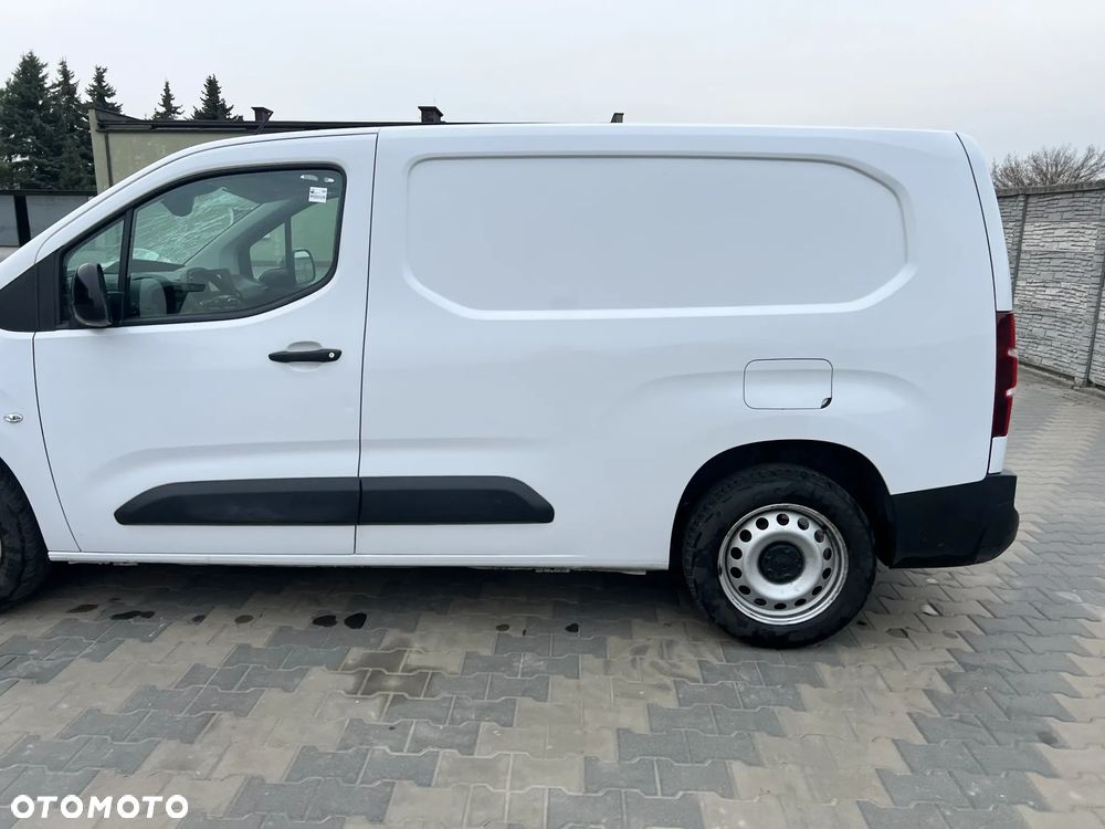 Toyota PROACE CITY LONG - 3