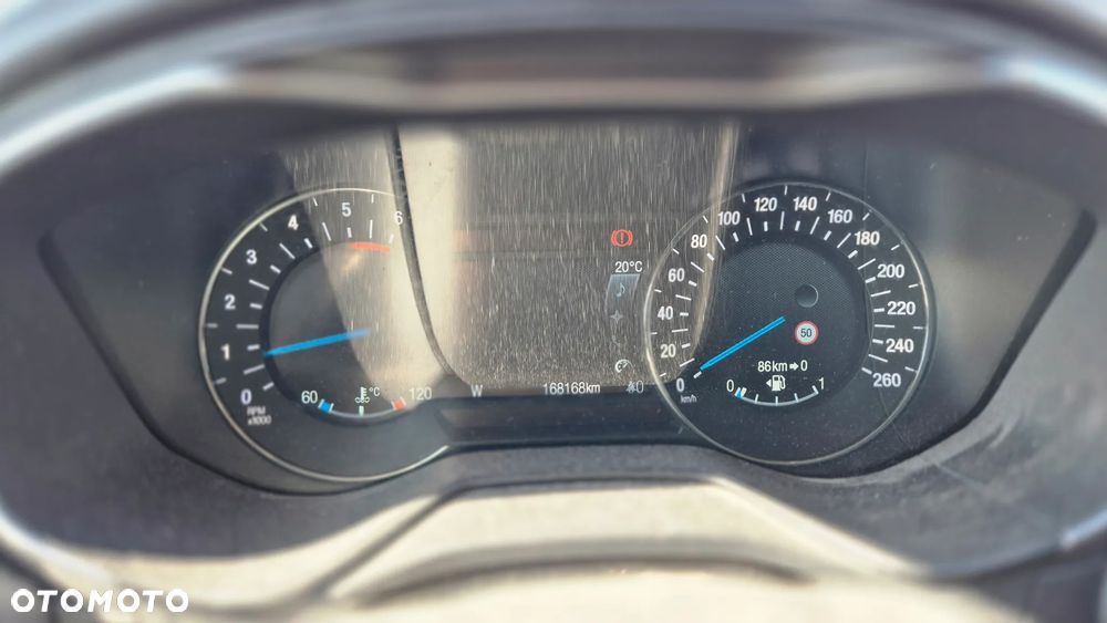 Ford Mondeo - 8