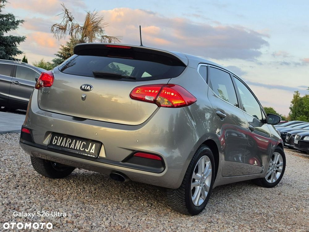 Kia Ceed - 22