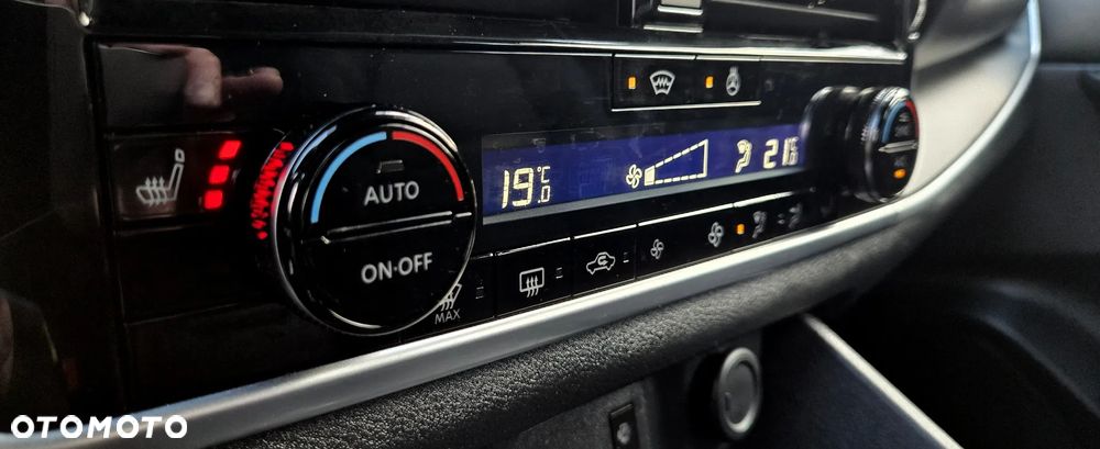 Nissan Qashqai 1.3 DIG-T MHEV Xtronic Acenta - 29