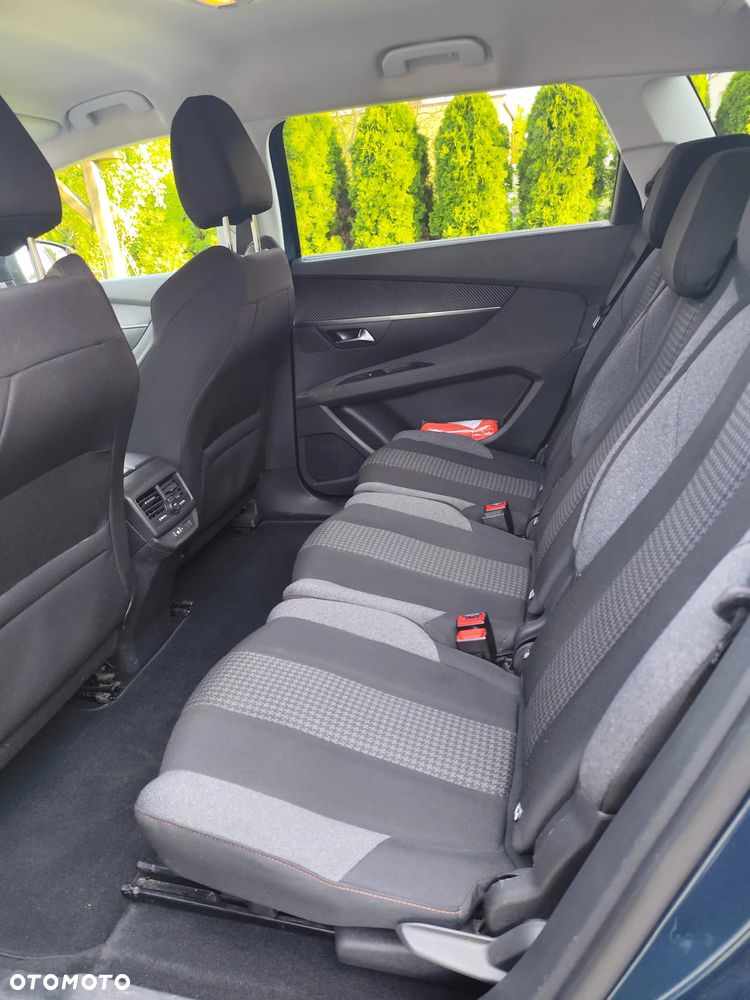 Peugeot 5008 1.5 BlueHDi Allure S&S EAT8 - 19
