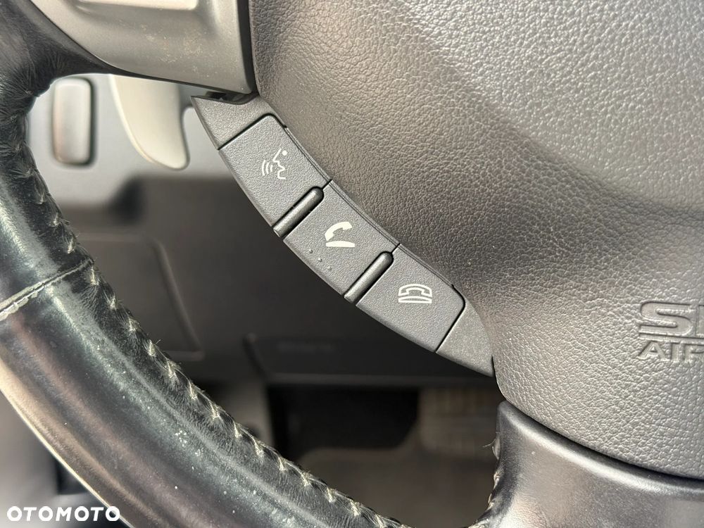 Mitsubishi Lancer - 16