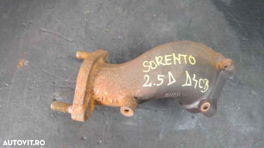 Gura galerie evacuare 2.5 crdi d4cb kia sorento - 1