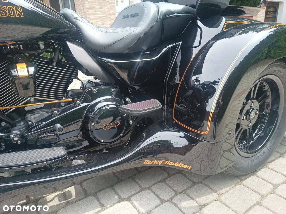 Harley-Davidson FLHTCU Ultra - 9