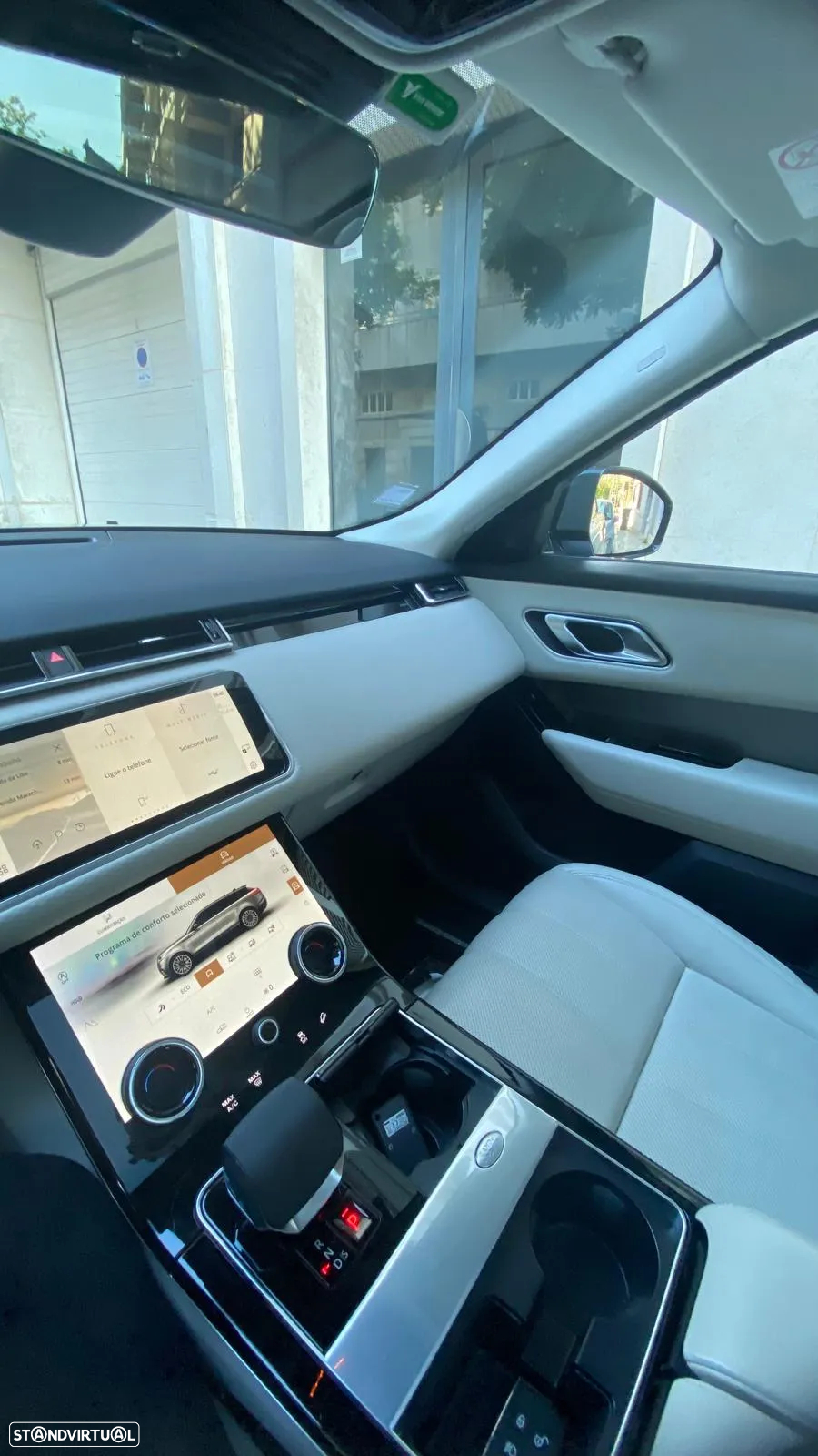 Land Rover Range Rover Velar 3.0 D300 AWD SE - 8