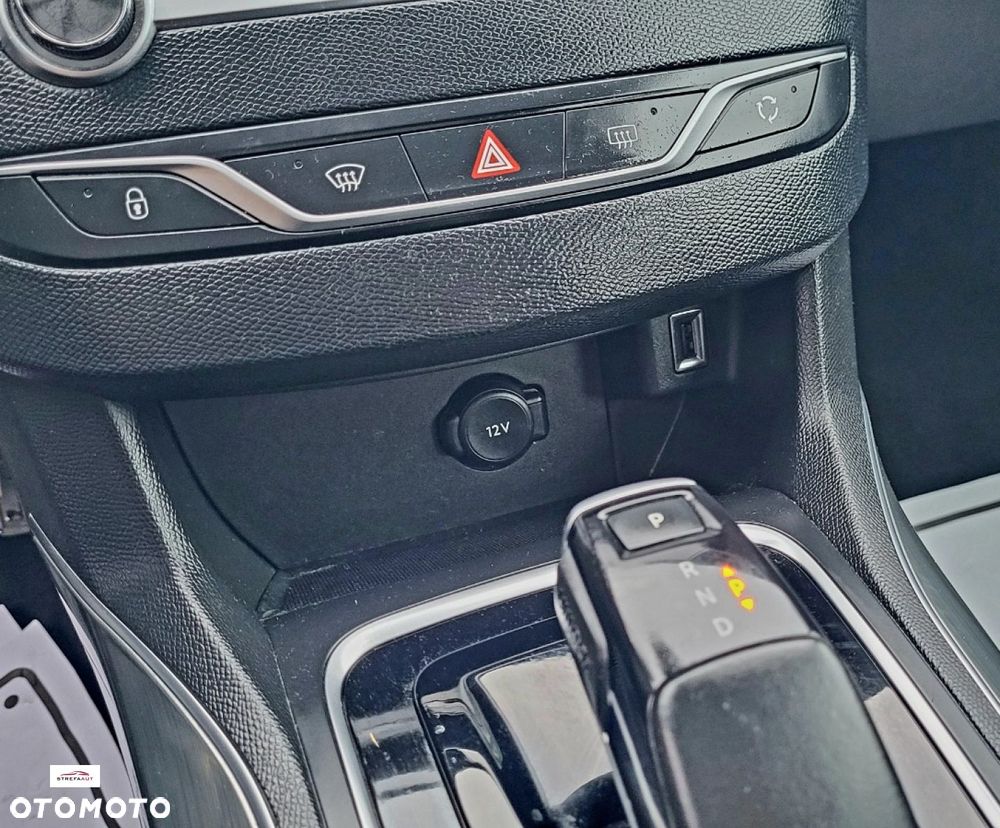 Peugeot 308 - 11