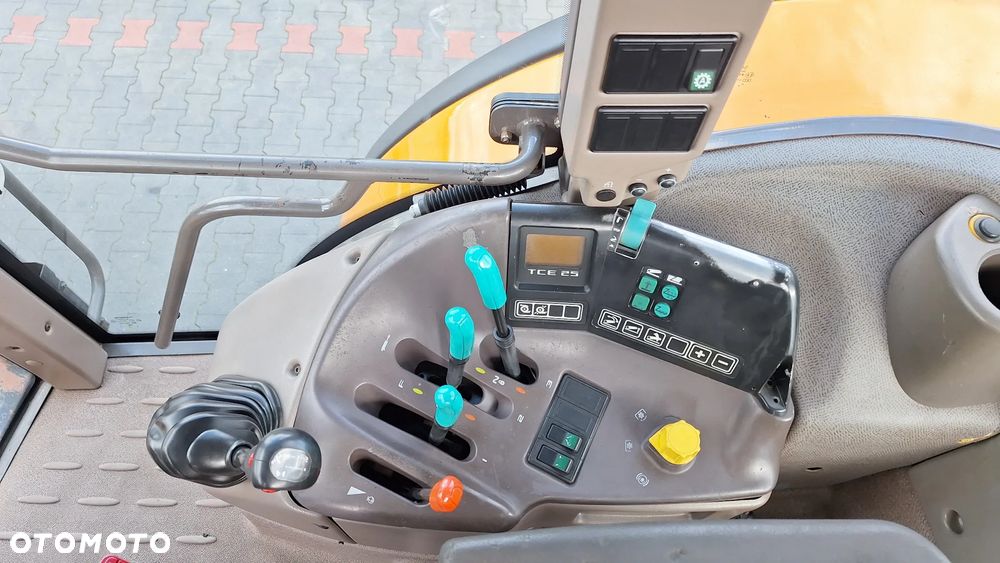 Renault Ares 836 RZ Szybka skrzynia 50KM - 9