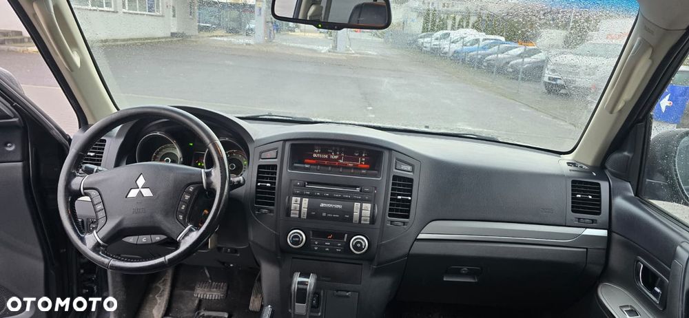 Mitsubishi Pajero 3.2 DID Intense - 7