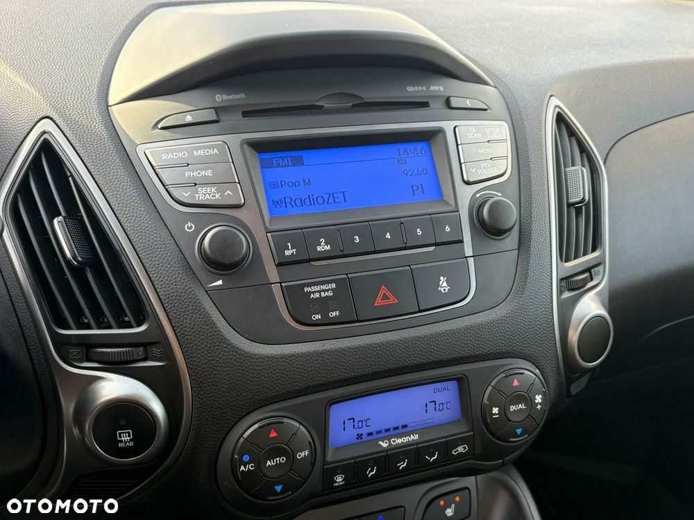 Hyundai ix35 1.6 2WD Fifa World Cup Edition - 23