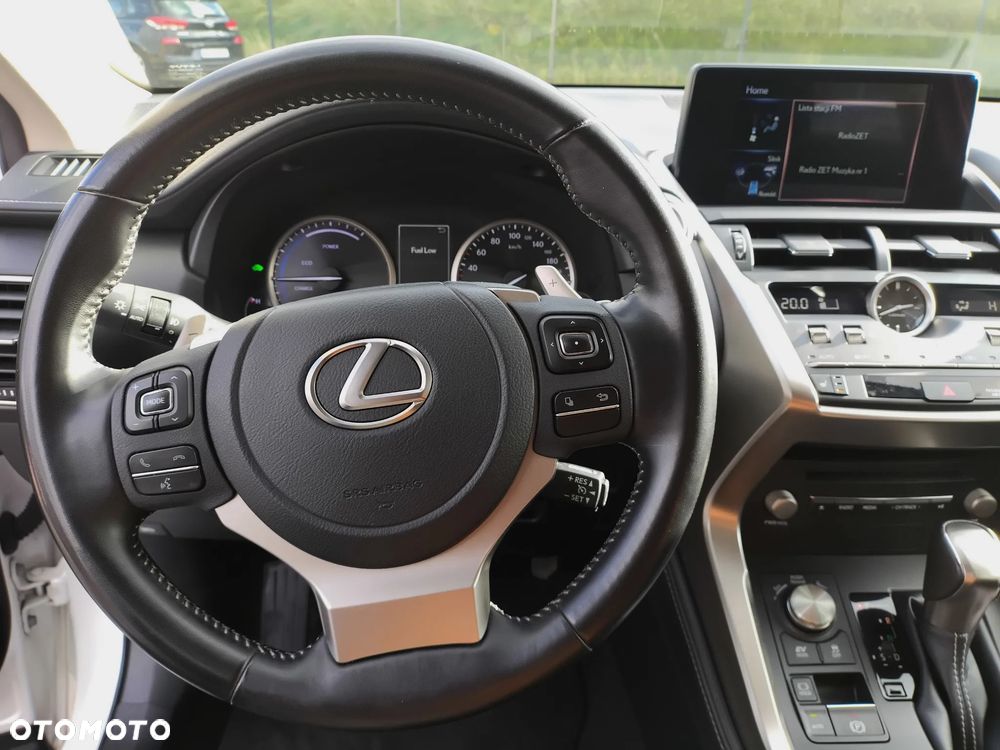 Lexus NX 300 Business Edition AWD - 8