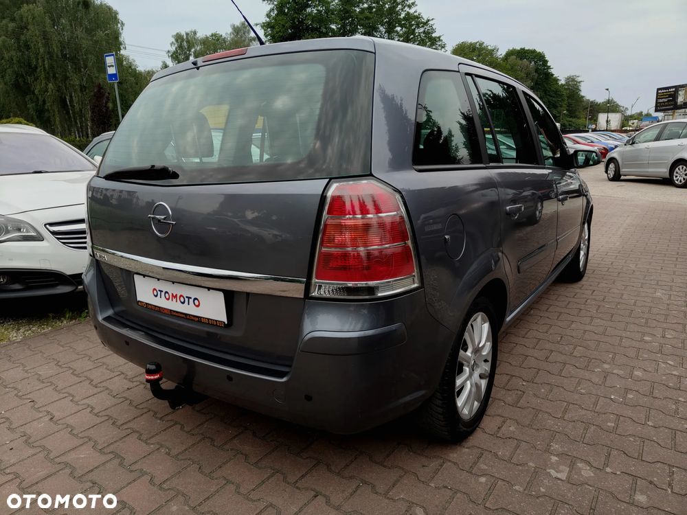 Opel Zafira 1.6 - 6