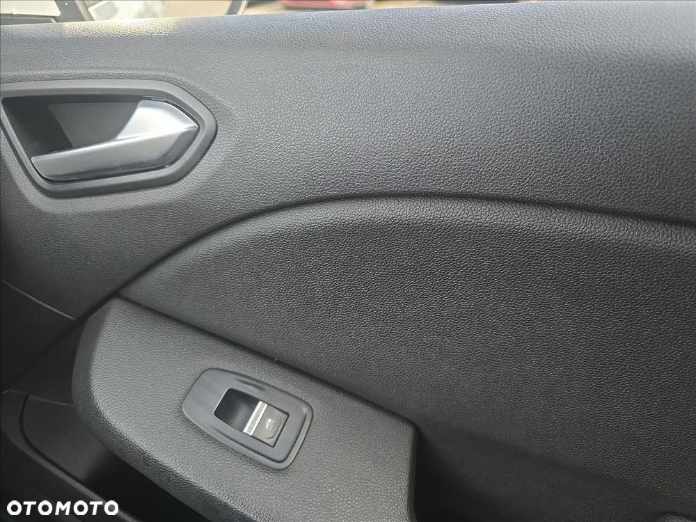 Renault Clio - 21
