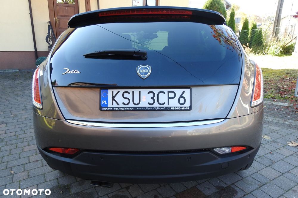 Lancia Delta 1.9 Multijet Twinturbo Executive - 6