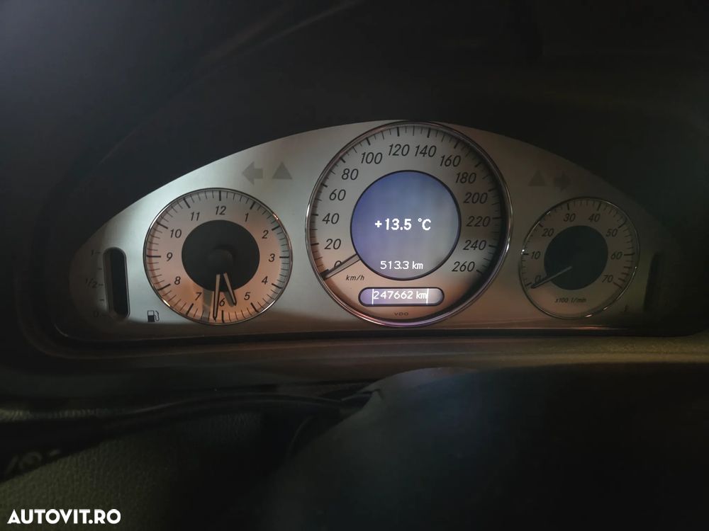 Mercedes-Benz CLK - 11