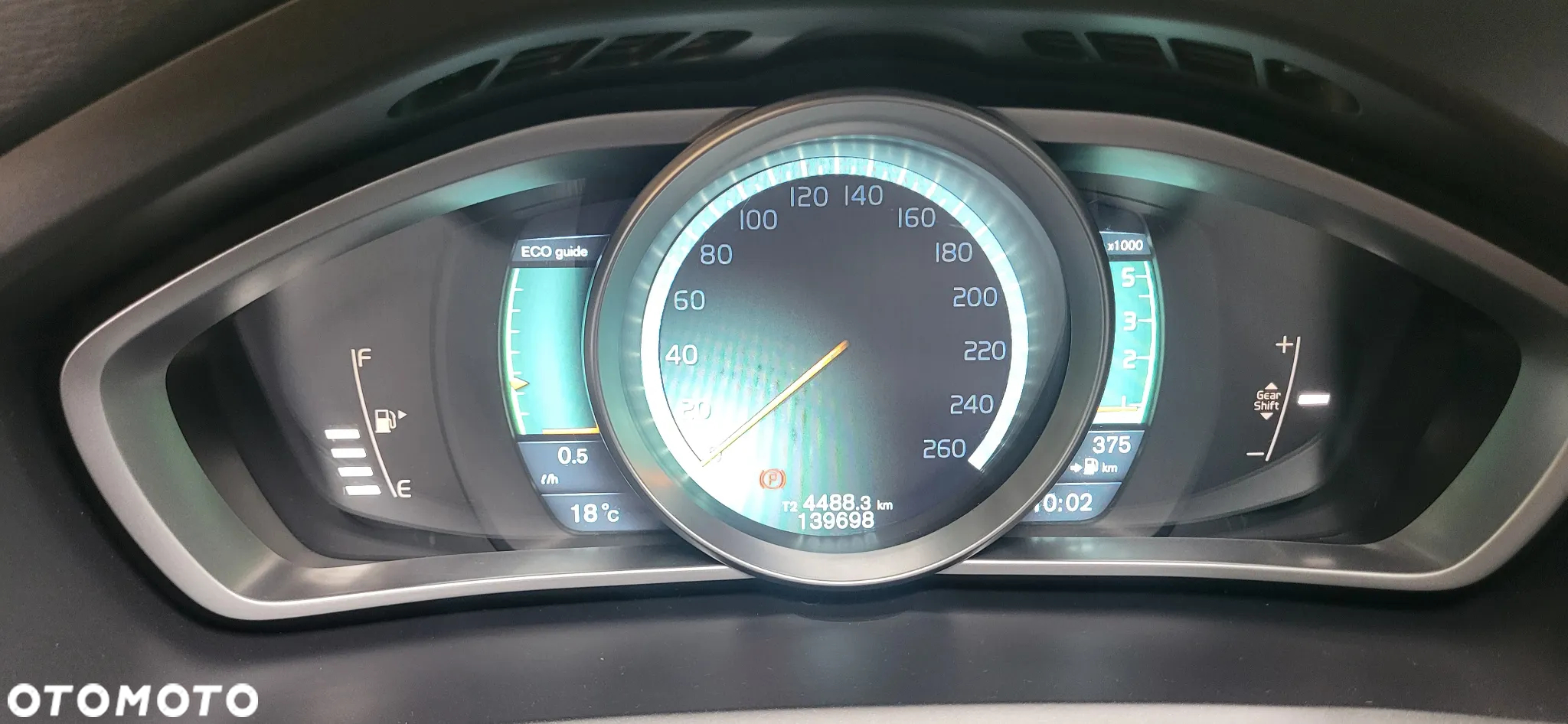 Volvo V40 D3 Momentum - 22
