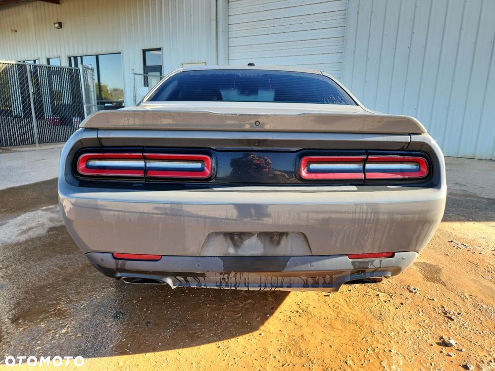 Dodge Challenger Automatik R/T Plus - 10