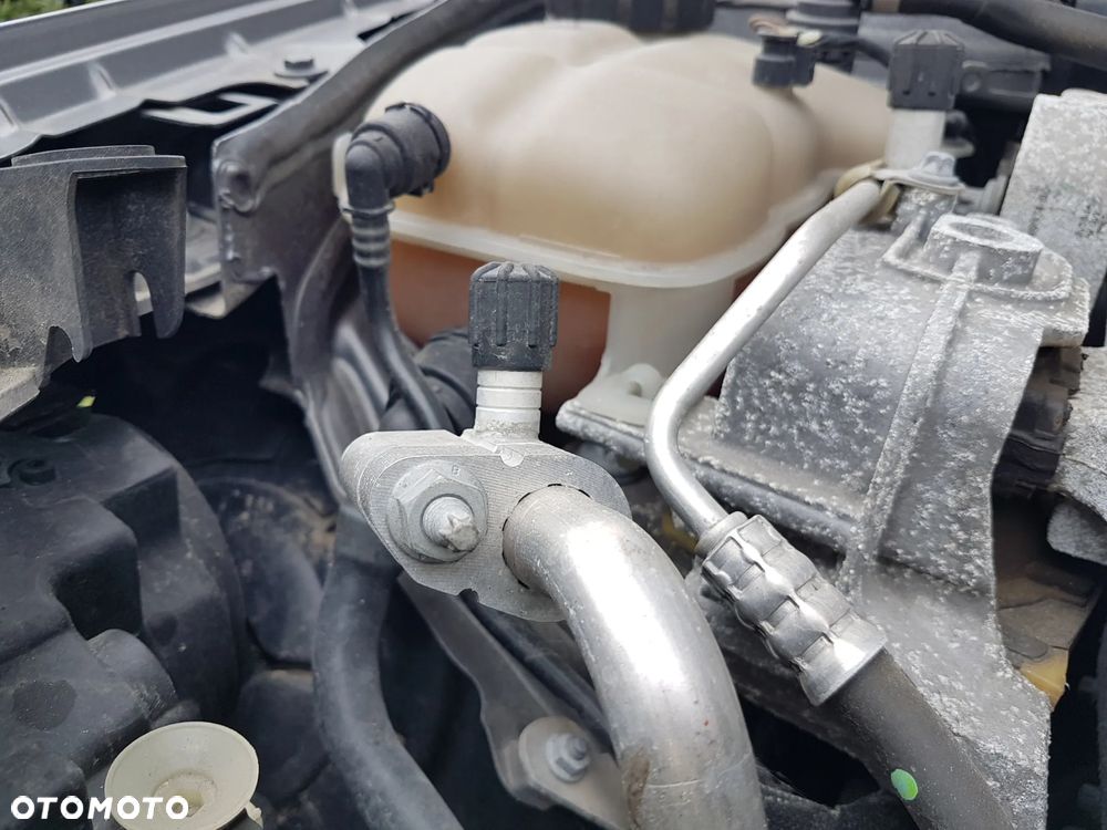 Mercedes-Benz Klasa A 250 4Matic 8G-DCT Special Edition - 3