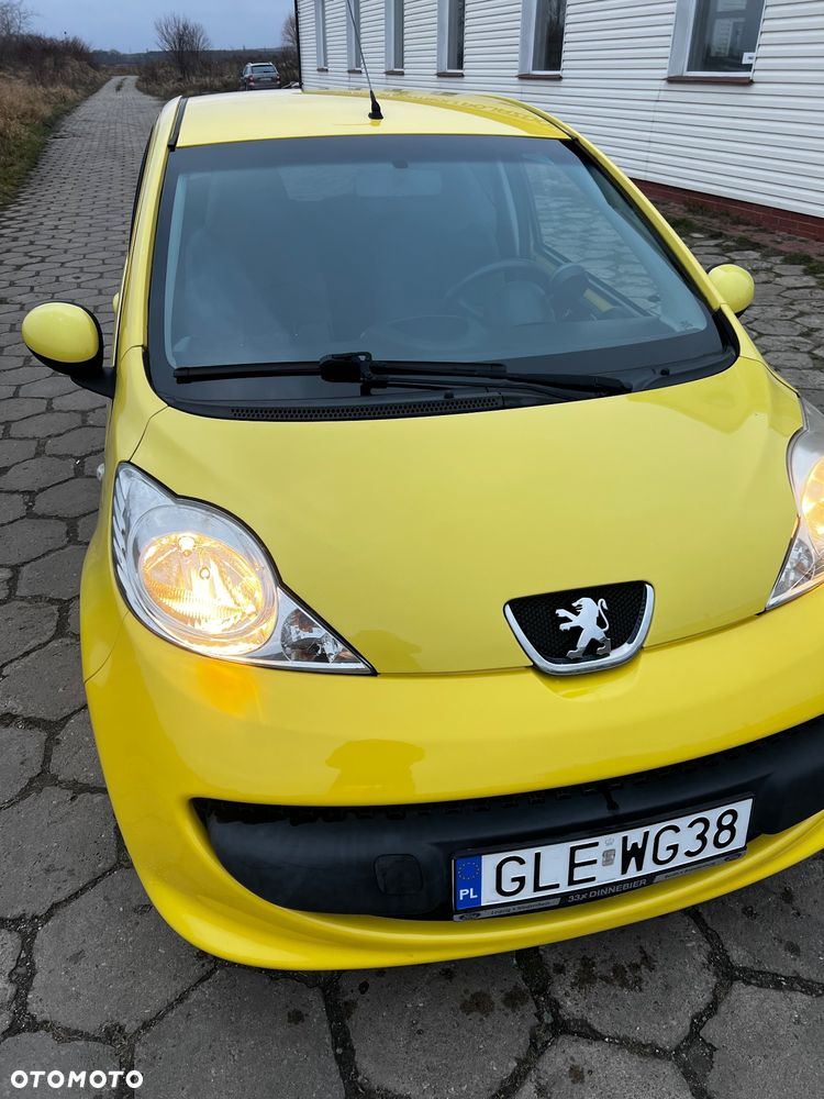 Peugeot 107 1.0 Happy - 16
