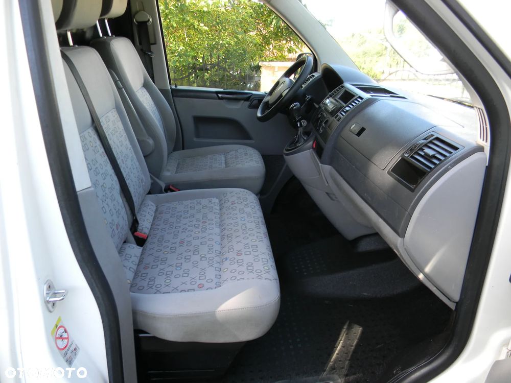 Volkswagen Transporter - 14