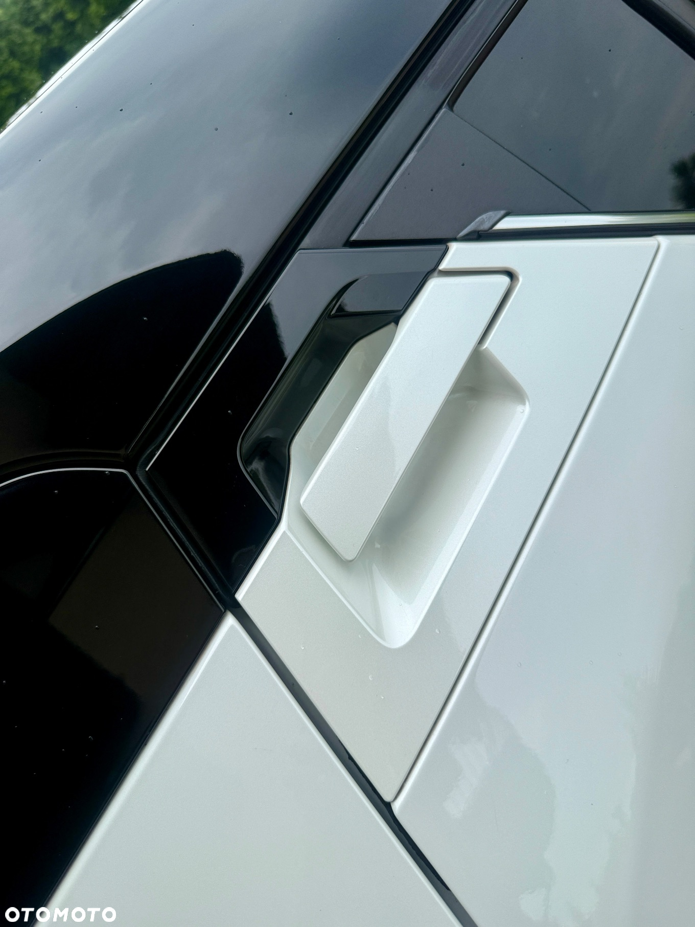Toyota C-HR Hybrid Style Selection - 36